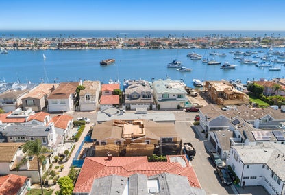 Sunny day at Lido Island waterfront, aerial view